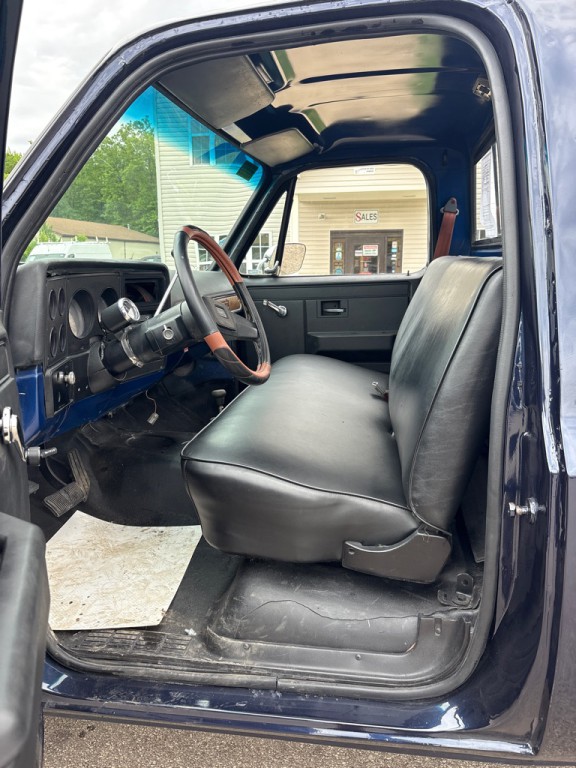 1986 GMC C/K 2500 Image 10