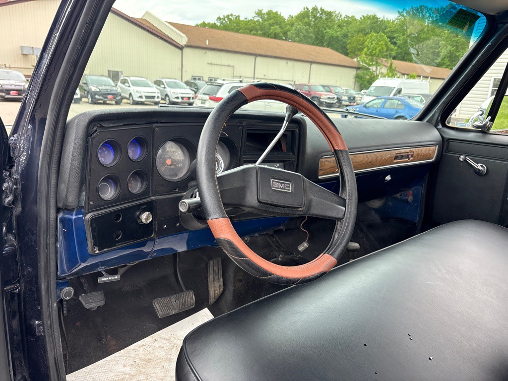 1986 GMC C/K 2500 Image 14