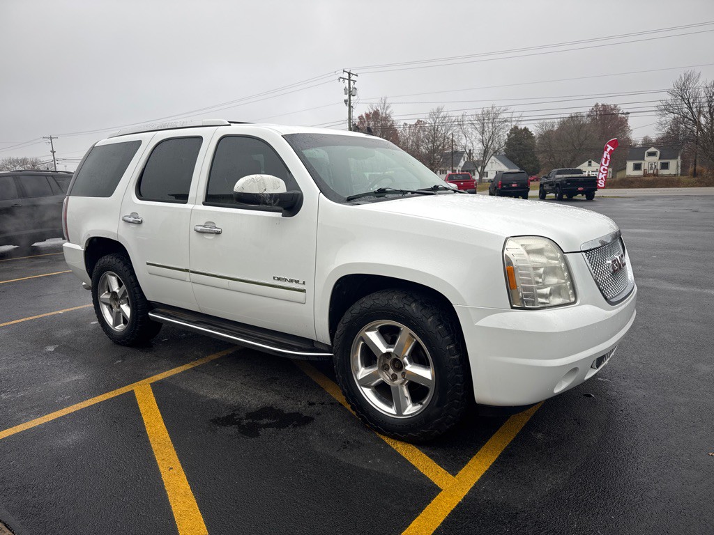 2011 GMC Yukon Image 4
