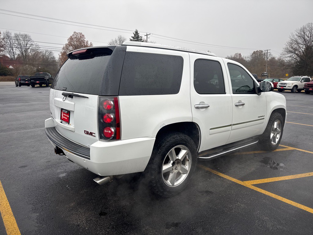 2011 GMC Yukon Image 6