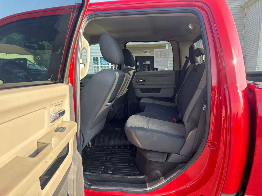 2012 Dodge Ram 1500 Image 11