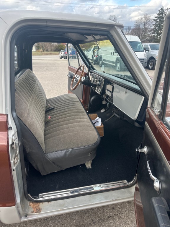 1967 Chevrolet CST Image 15