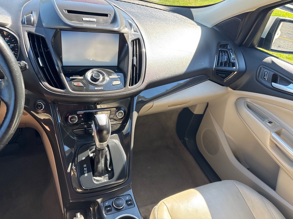 2014 Ford Escape Image 16