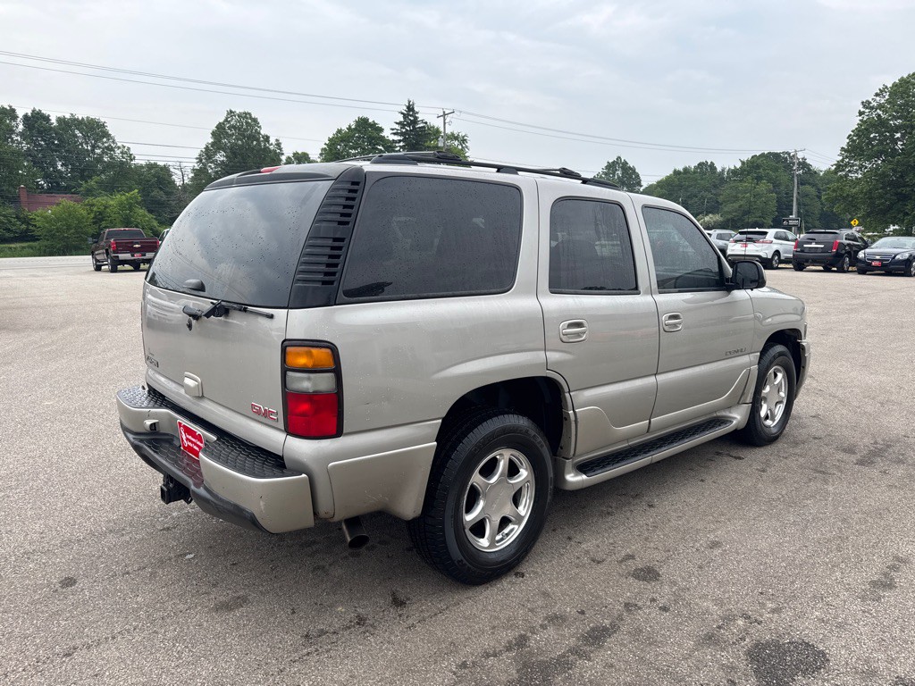 2006 GMC Yukon Image 6