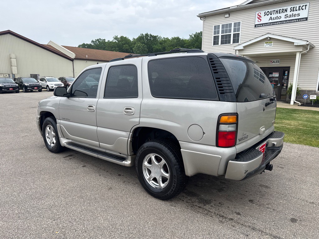 2006 GMC Yukon Image 8