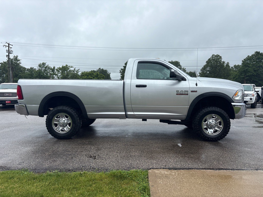 2015 RAM 3500 Image 5