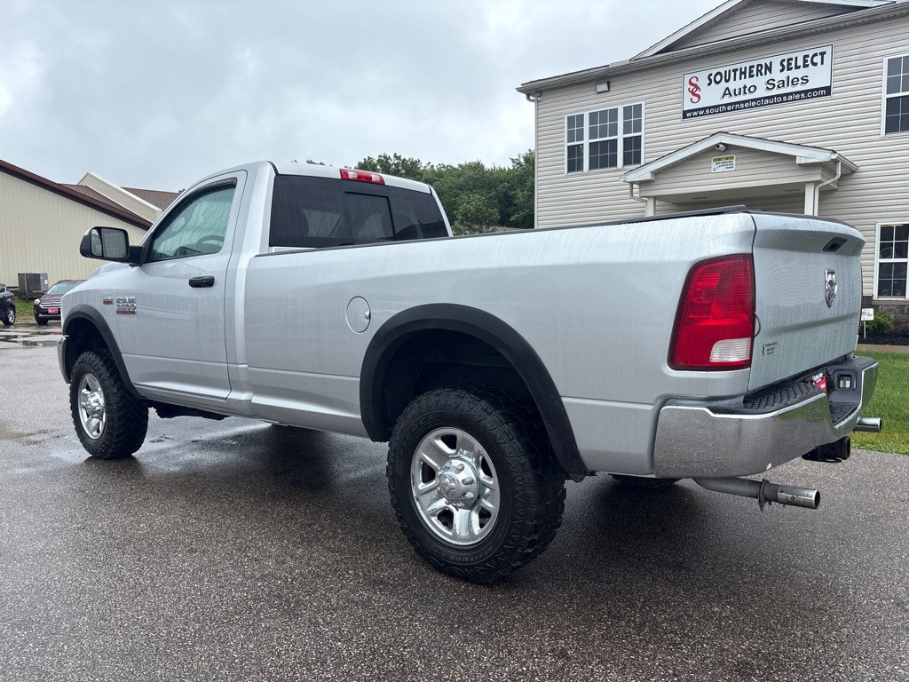 2015 RAM 3500 Image 8