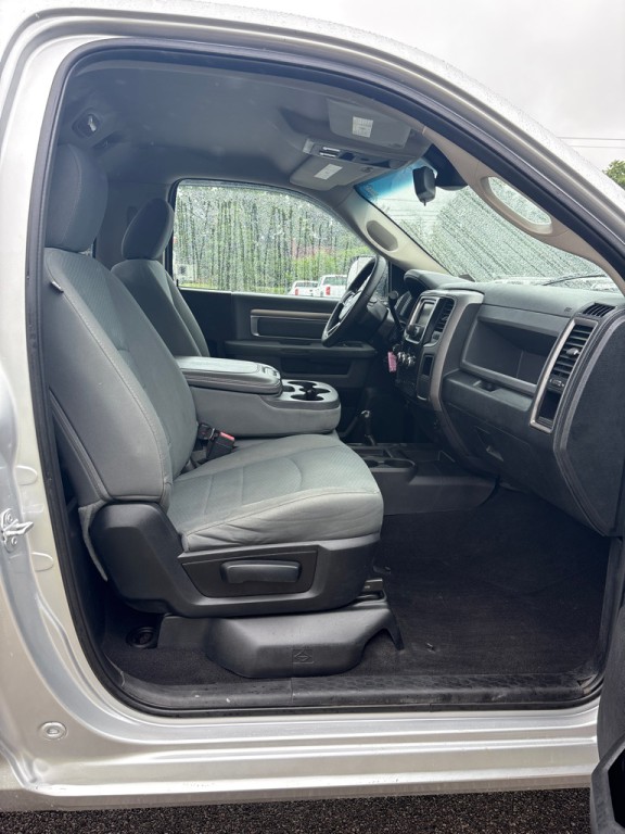 2015 RAM 3500 Image 10