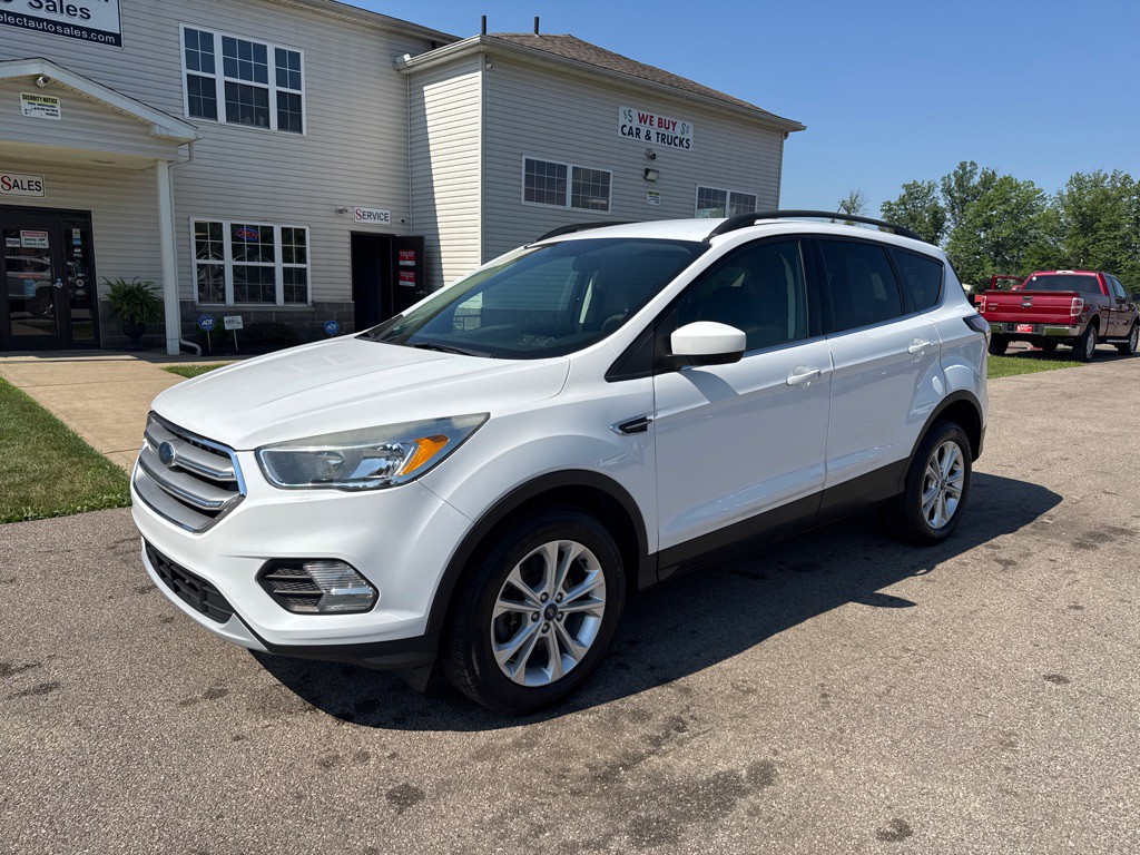 2018 Ford Escape Image 2