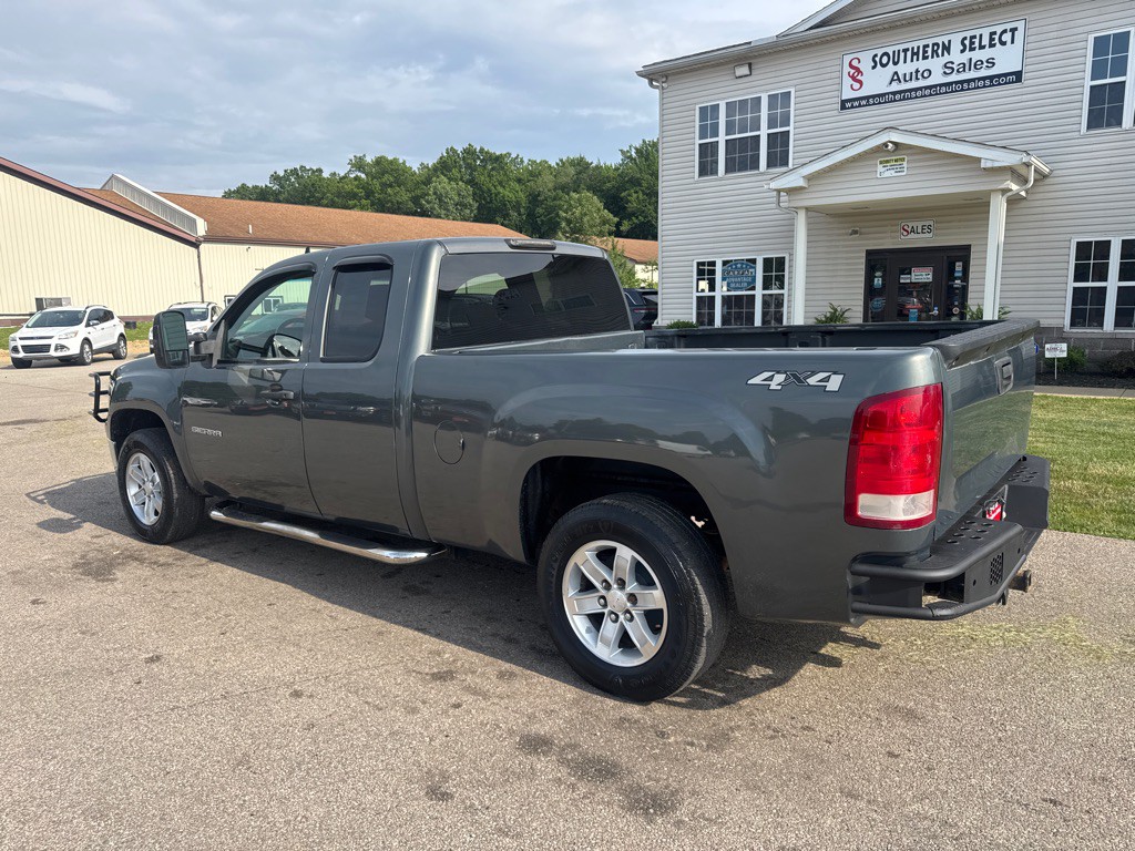 2011 GMC Sierra Image 8