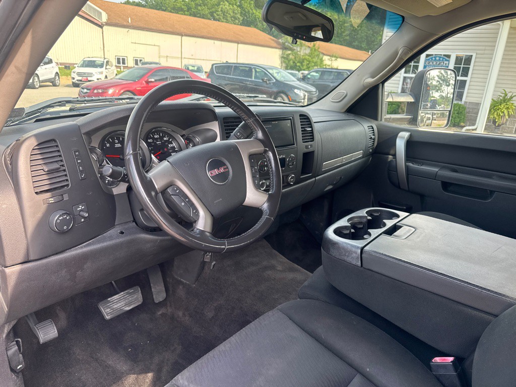 2011 GMC Sierra Image 14