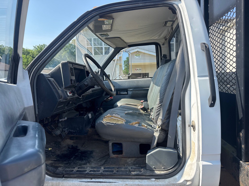 1993 GMC 650 Top Kick Image 10