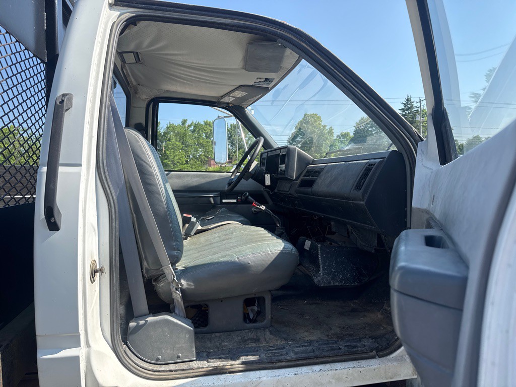1993 GMC 650 Top Kick Image 11