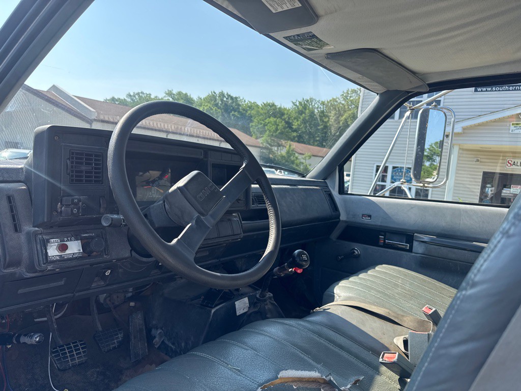 1993 GMC 650 Top Kick Image 12
