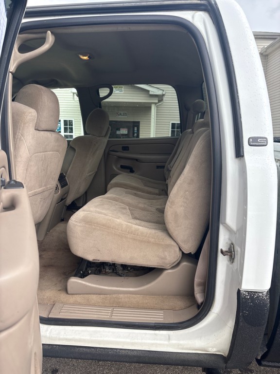 2005 Chevrolet Silverado 1500 Image 10