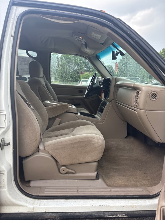 2005 Chevrolet Silverado 1500 Image 11