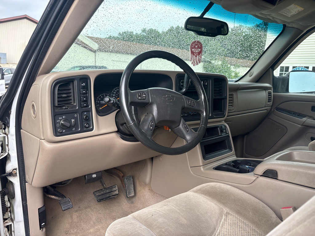 2005 Chevrolet Silverado 1500 Image 14