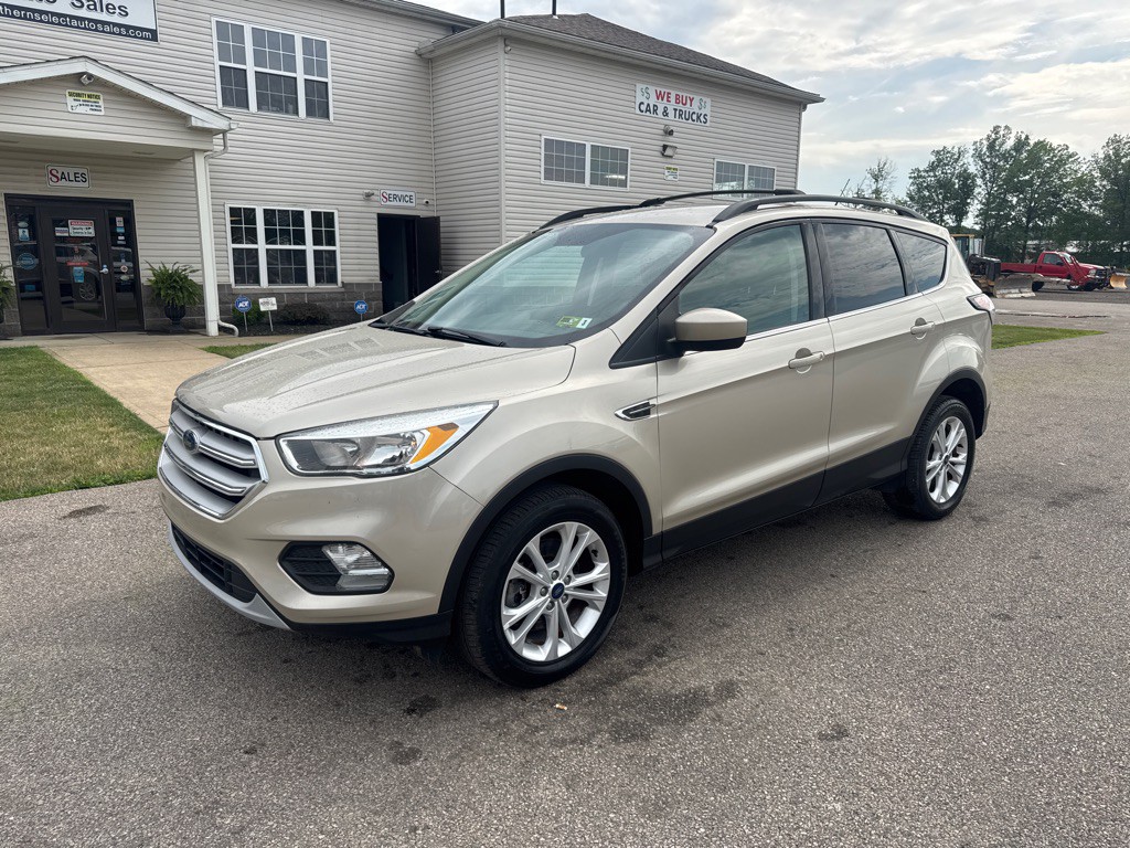 2018 Ford Escape Image 2