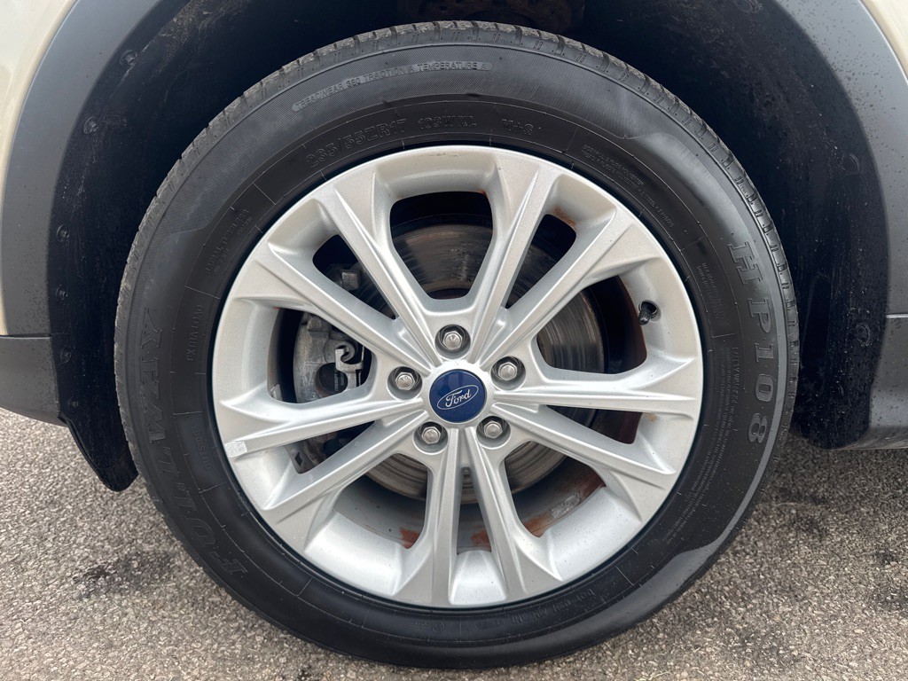 2018 Ford Escape Image 9