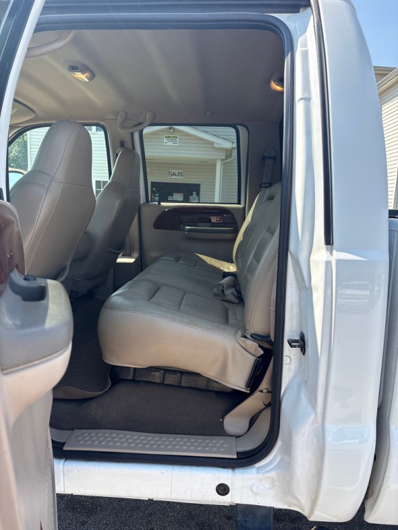 2001 Ford F-350 Image 12