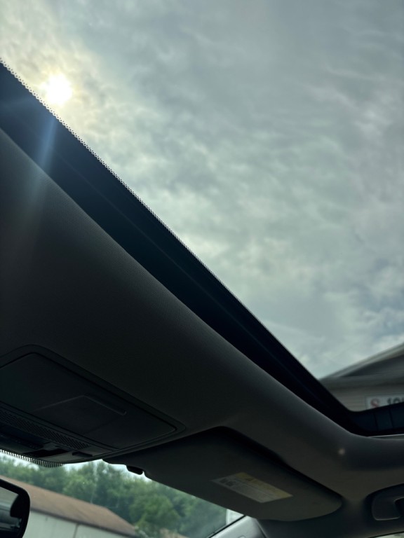 2015 Acura TL Image 17