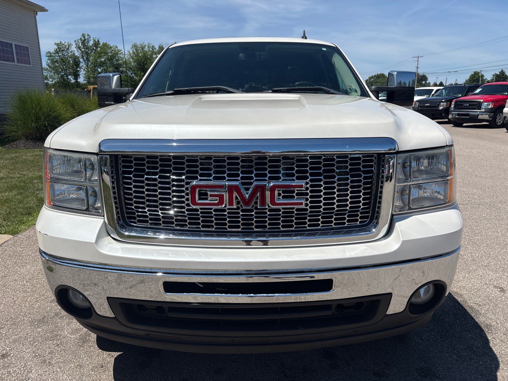 2009 GMC Sierra Image 3