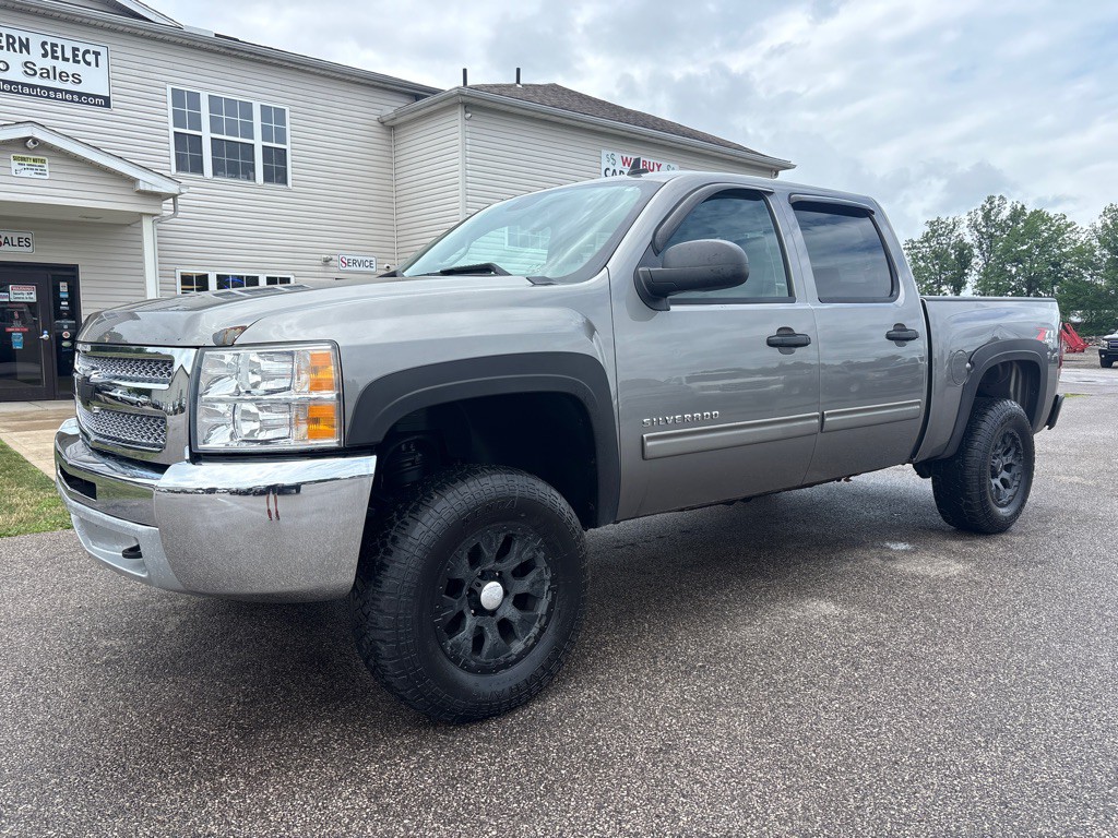 2013 Chevrolet Silverado 1500 Image 2