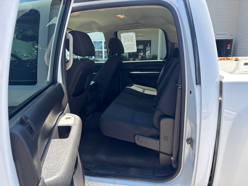 2011 Chevrolet Silverado 1500 Image 10