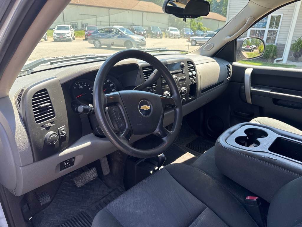 2011 Chevrolet Silverado 1500 Image 13