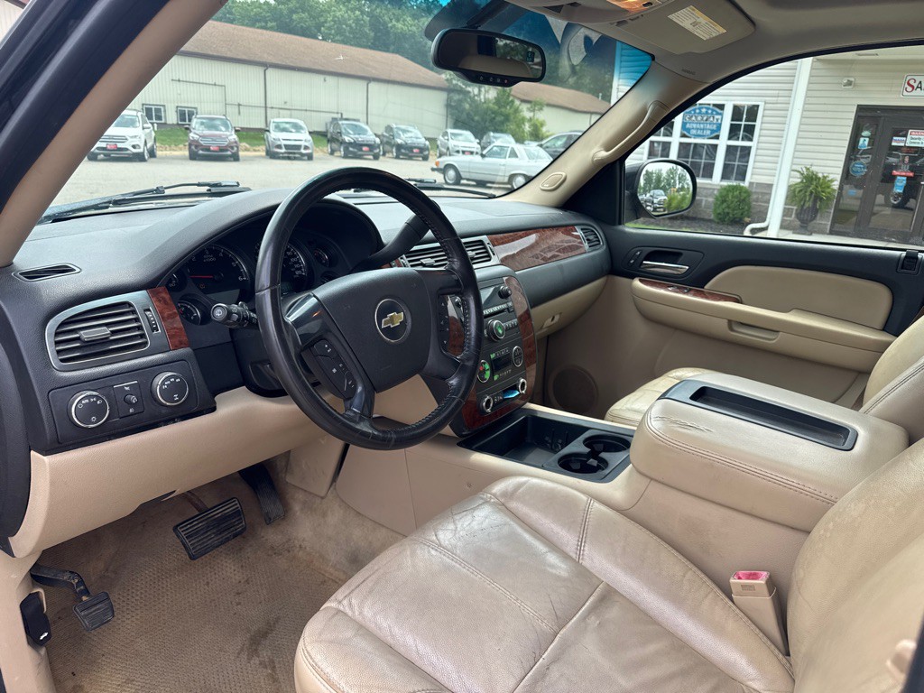 2007 Chevrolet Suburban Image 15