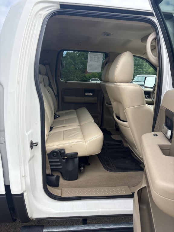 2005 Ford F-150 Image 12