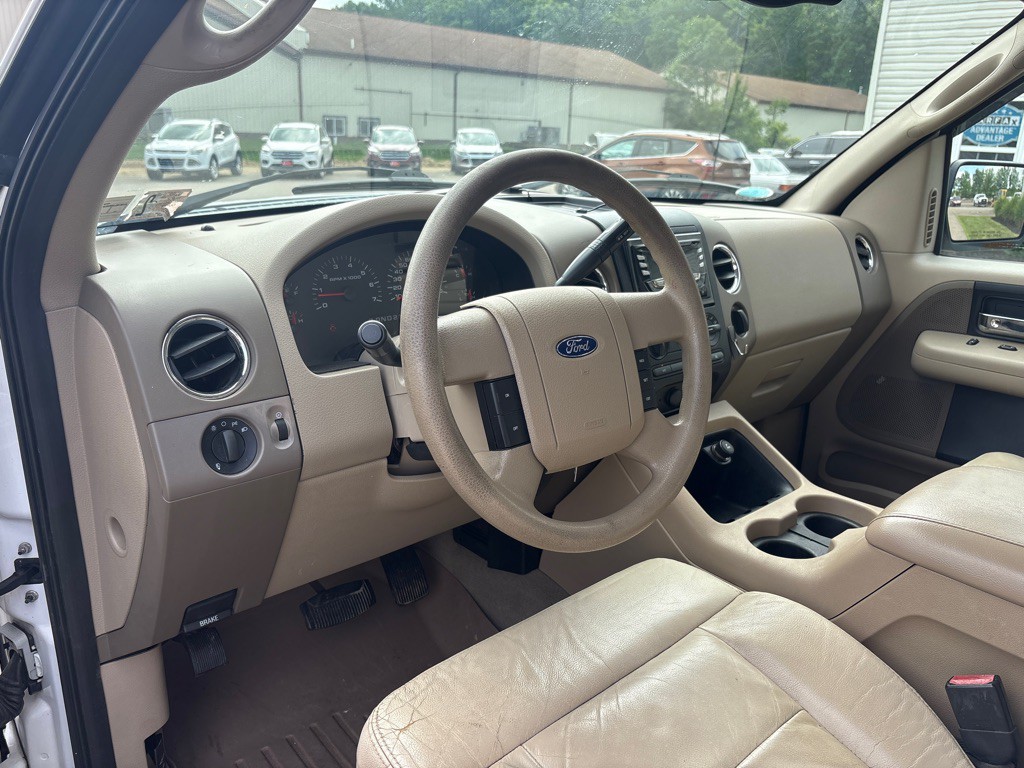 2005 Ford F-150 Image 13
