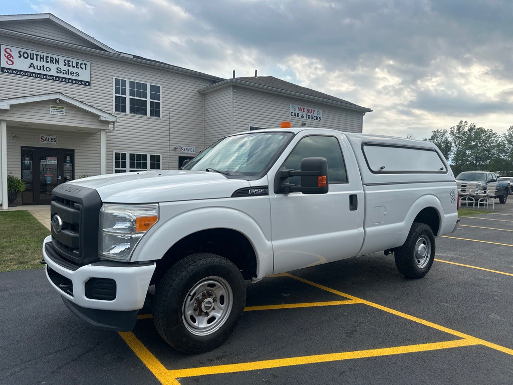 2011 Ford F-250 Image 2