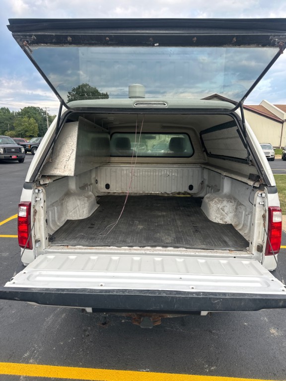 2011 Ford F-250 Image 10