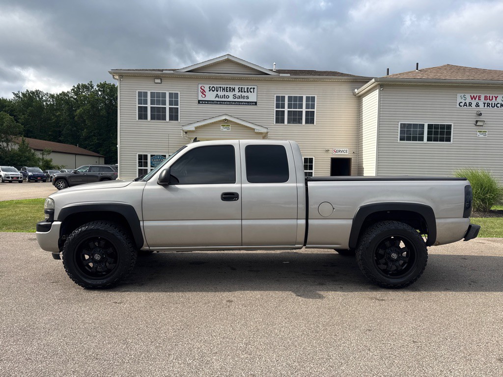 2006 GMC Sierra Image 1