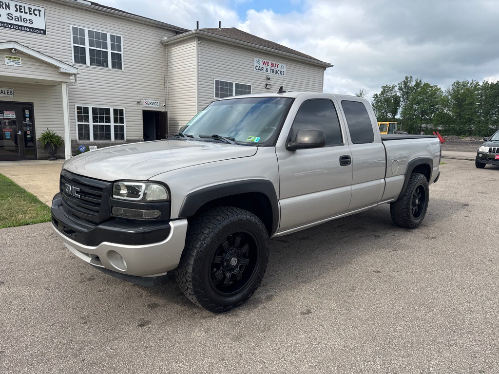 2006 GMC Sierra Image 2