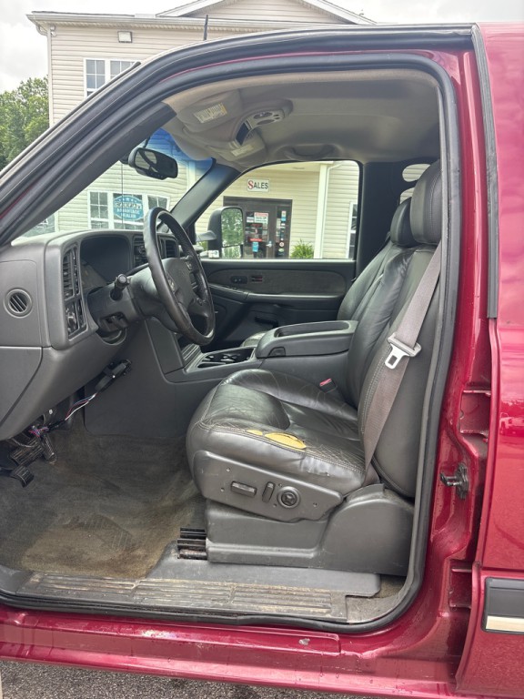 2003 Chevrolet Silverado 1500 Image 9