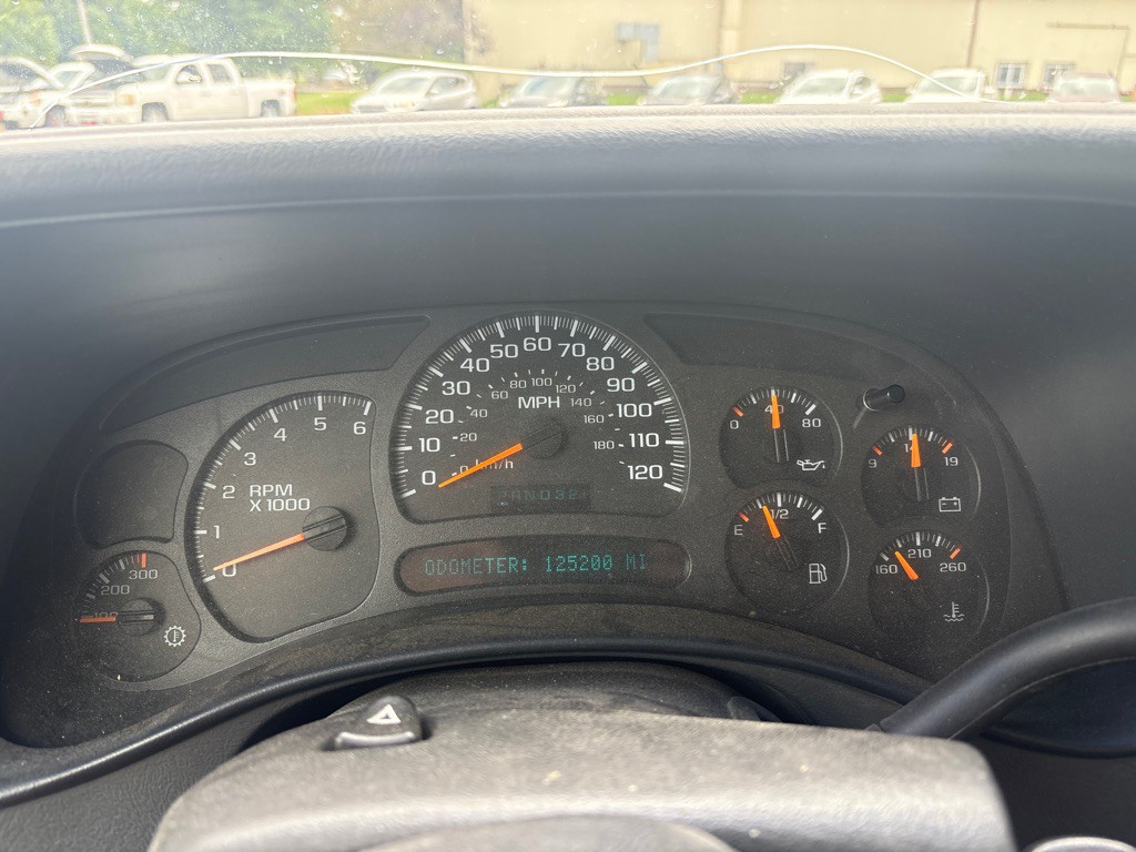 2003 Chevrolet Silverado 1500 Image 14