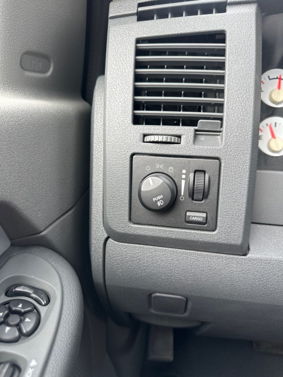2008 Dodge Ram 1500 Image 15