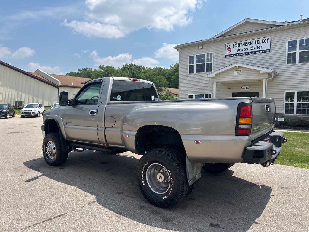 2002 Chevrolet Silverado 1500 Image 8
