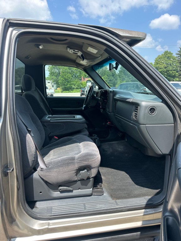 2002 Chevrolet Silverado 1500 Image 12