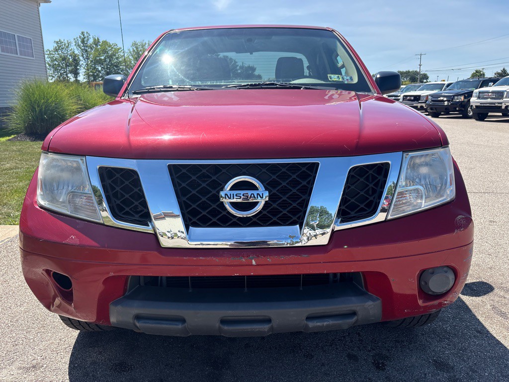 2012 Nissan Frontier Image 3