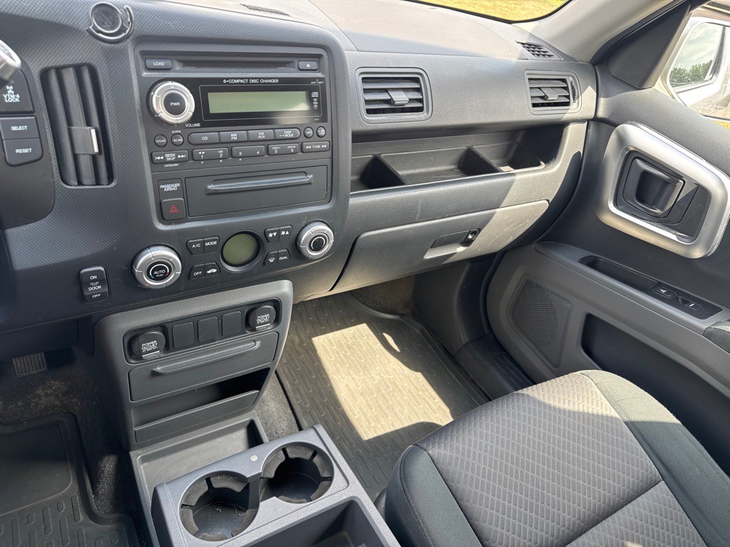 2007 Honda Ridgeline Image 17