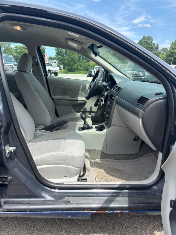 2009 Chevrolet Cobalt Image 10
