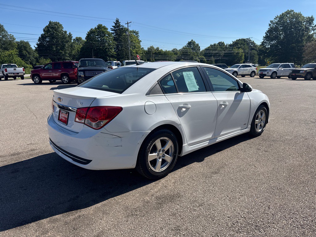 2011 Chevrolet Cruze Image 6