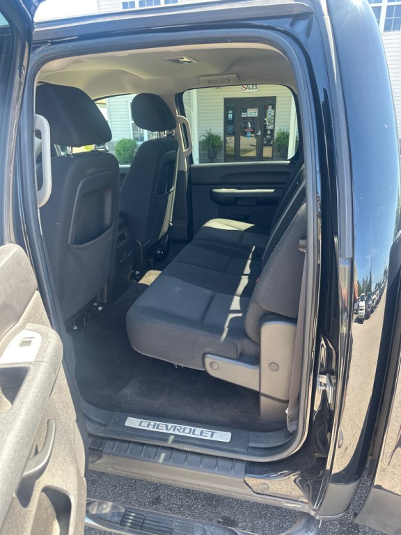 2011 Chevrolet Silverado 1500 Image 12