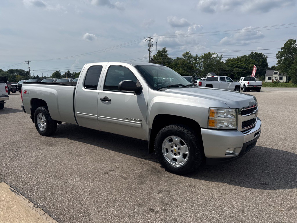2011 Chevrolet Silverado 1500 Image 4