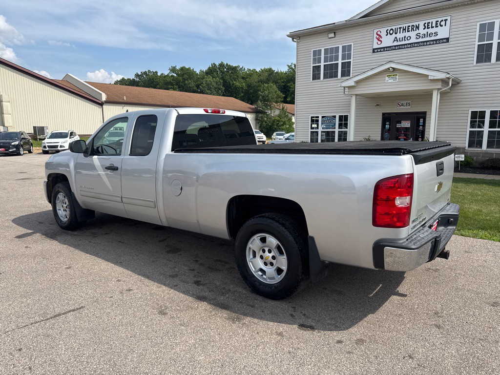 2011 Chevrolet Silverado 1500 Image 9