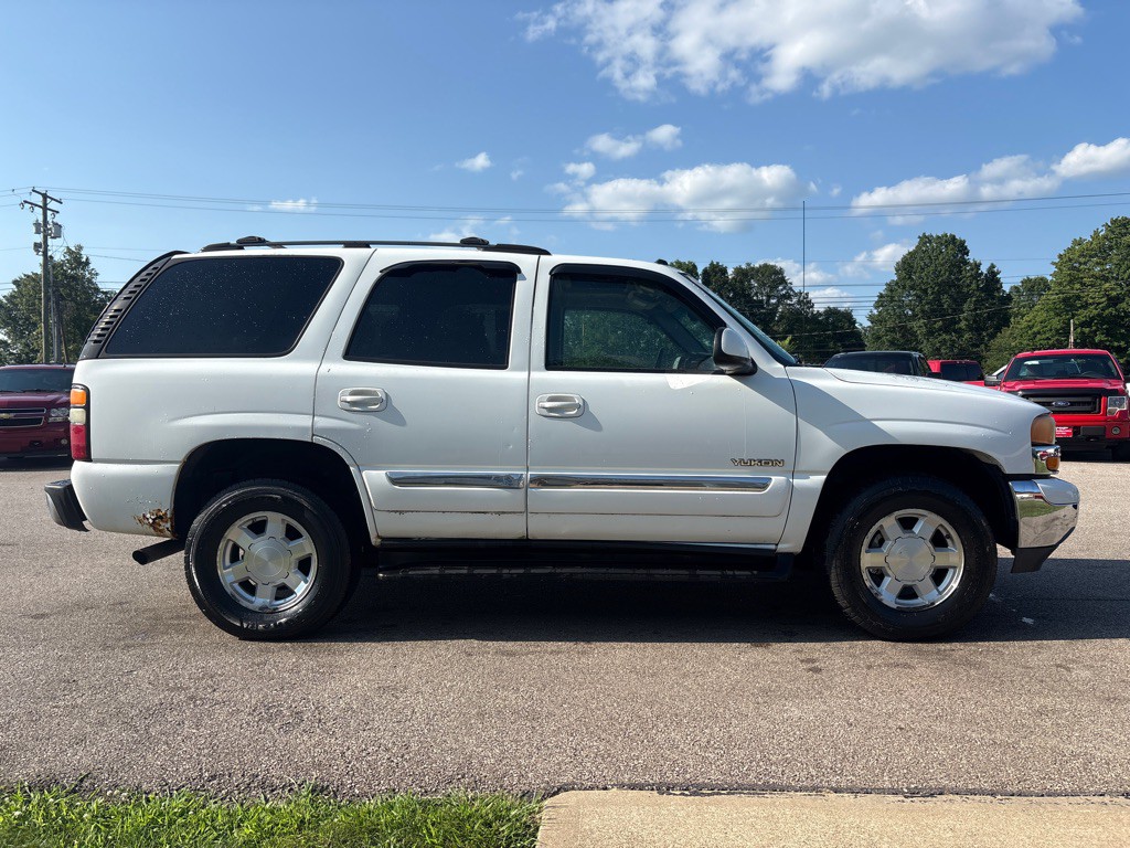 2004 GMC Yukon Image 5