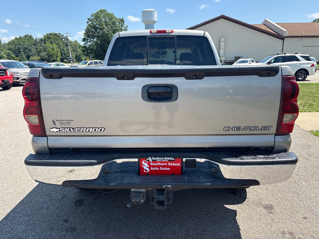2003 Chevrolet Silverado 1500 Image 7